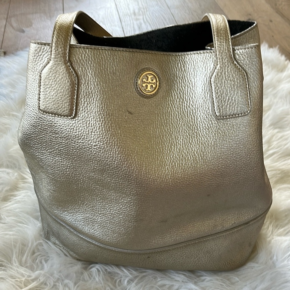Tory Burch Tote Bag metallic gold